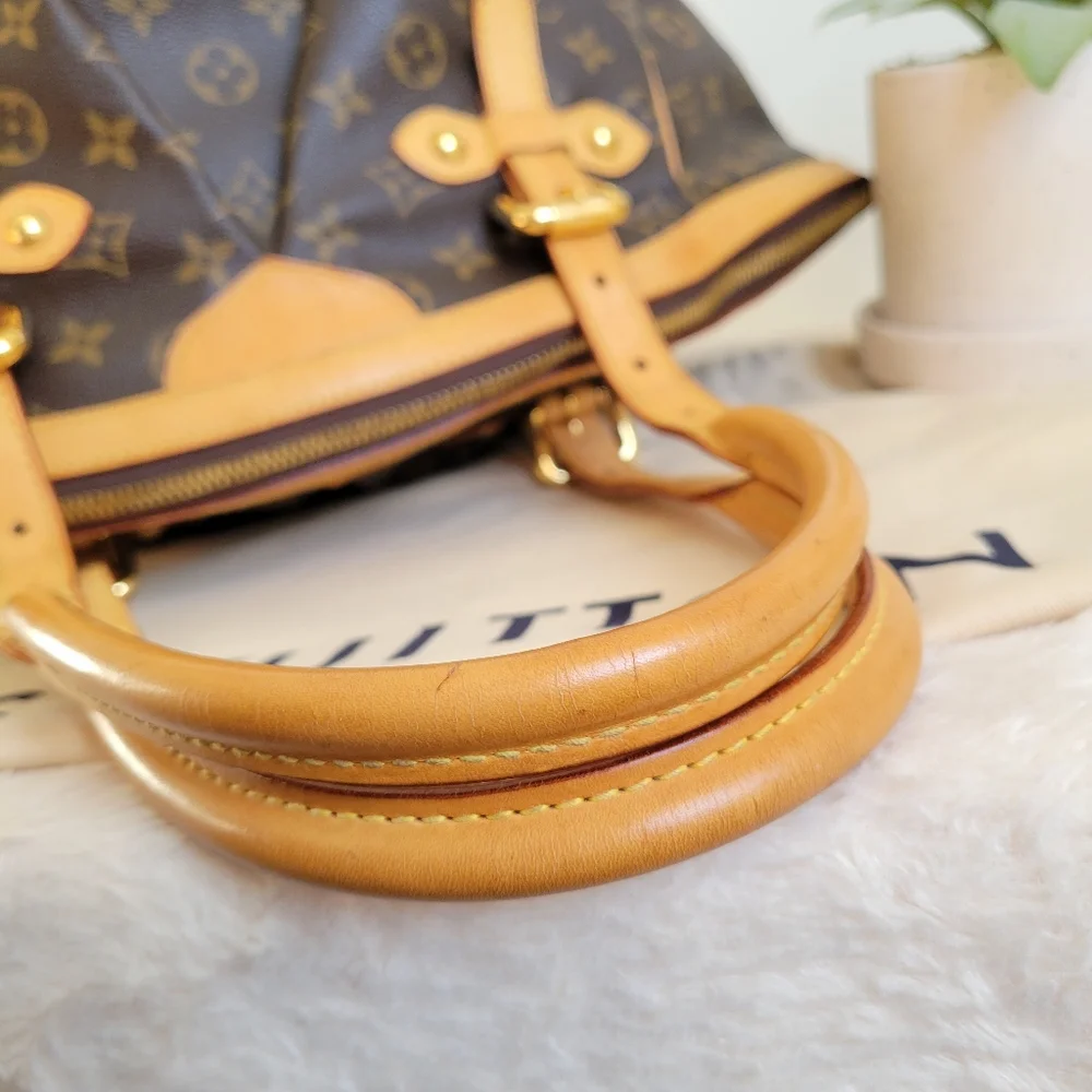 💕DISCONTINUED Very Rare LOUIS VUITTON Tivoli GM Monogram